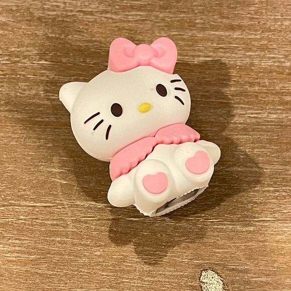 Brand new hello kitty figurine pencil sharpener brand, new in packaging - Picture 8 of 9